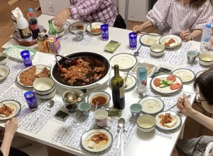 ミカン　イッパイ　もごら（食べて）